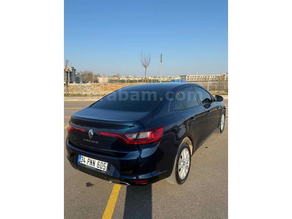 Sahibinden Renault Megane 1.3 TCe Joy 2022 Model 