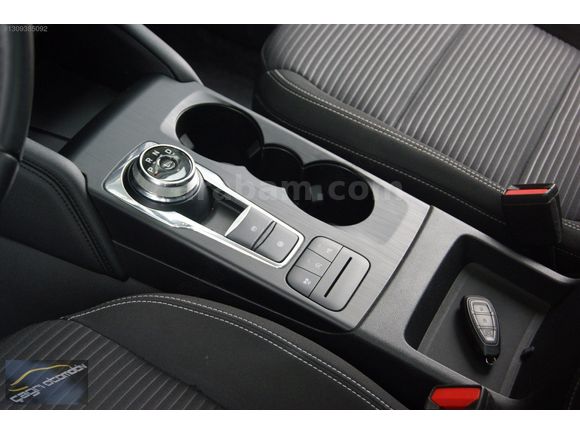 "1.500.000TL KREDİ-FORD KUGA TİTANİUM 1.5 ECOBLUE-BOYASIZ"