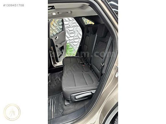 BOYASIZ 2020 KUGA 1.5 DİZEL TİTANİUM CAM TAVAN OTOMATİK HATASIZ