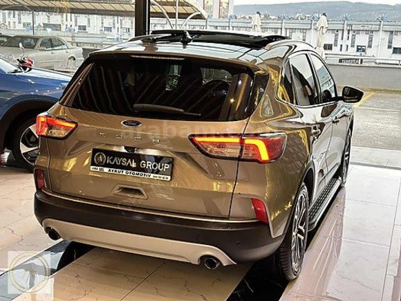 BOYASIZ 2020 KUGA 1.5 DİZEL TİTANİUM CAM TAVAN OTOMATİK HATASIZ