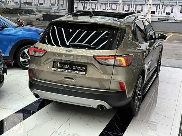 BOYASIZ 2020 KUGA 1.5 DİZEL TİTANİUM CAM TAVAN OTOMATİK HATASIZ
