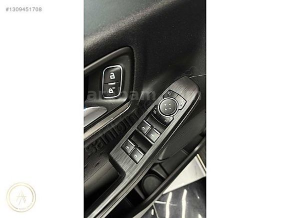 BOYASIZ 2020 KUGA 1.5 DİZEL TİTANİUM CAM TAVAN OTOMATİK HATASIZ