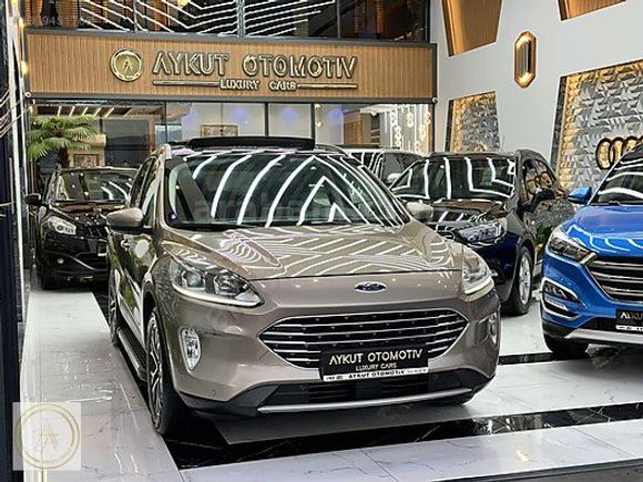 BOYASIZ 2020 KUGA 1.5 DİZEL TİTANİUM CAM TAVAN OTOMATİK HATASIZ