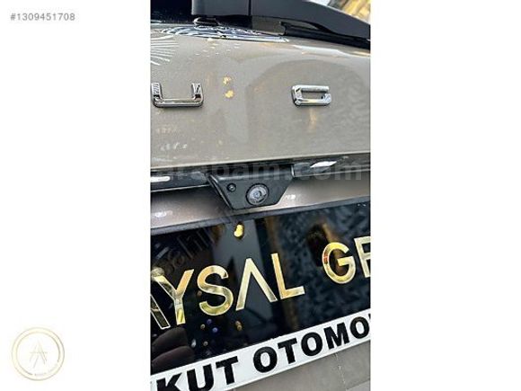 BOYASIZ 2020 KUGA 1.5 DİZEL TİTANİUM CAM TAVAN OTOMATİK HATASIZ