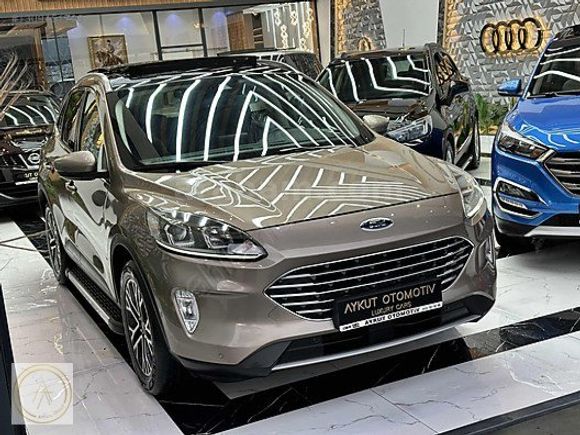 BOYASIZ 2020 KUGA 1.5 DİZEL TİTANİUM CAM TAVAN OTOMATİK HATASIZ