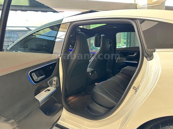 Sahibinden Mercedes - Benz EQE 350 4Matic AMG 2023 Model 
