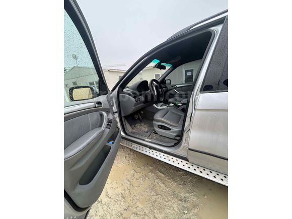 Sahibinden BMW X5 44 2001 Model 