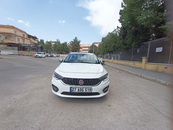 Düşük kilometre full servis bakımlı Sahibinden Fiat Egea mirror