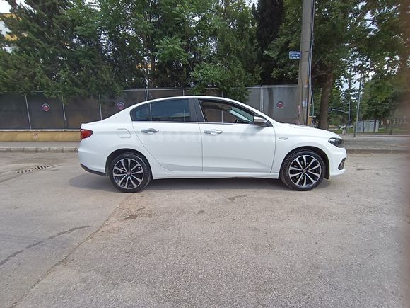 Düşük kilometre full servis bakımlı Sahibinden Fiat Egea mirror