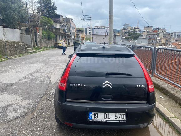 Sahibinden Citroen C4 1.4 SX 2009 Model  253.000 km Siyah