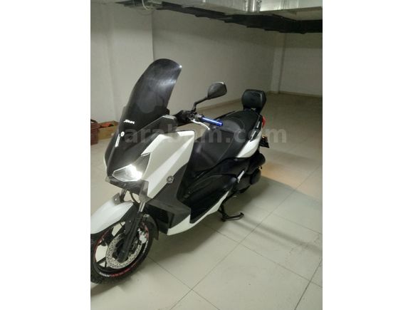 Sahibinden Yamaha X-Max 250