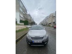 İlk Sahibinden Hatasız Aile AracıPeugeot 2008 1.6 e-HDi Allure 2015 Model 