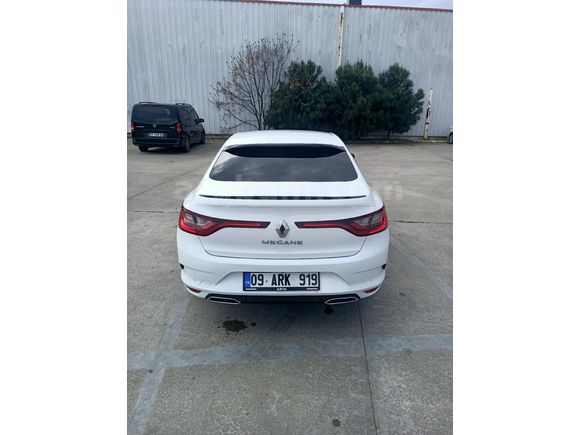 YETKİLİ SERVİS BAKIMLI MEGANE 4