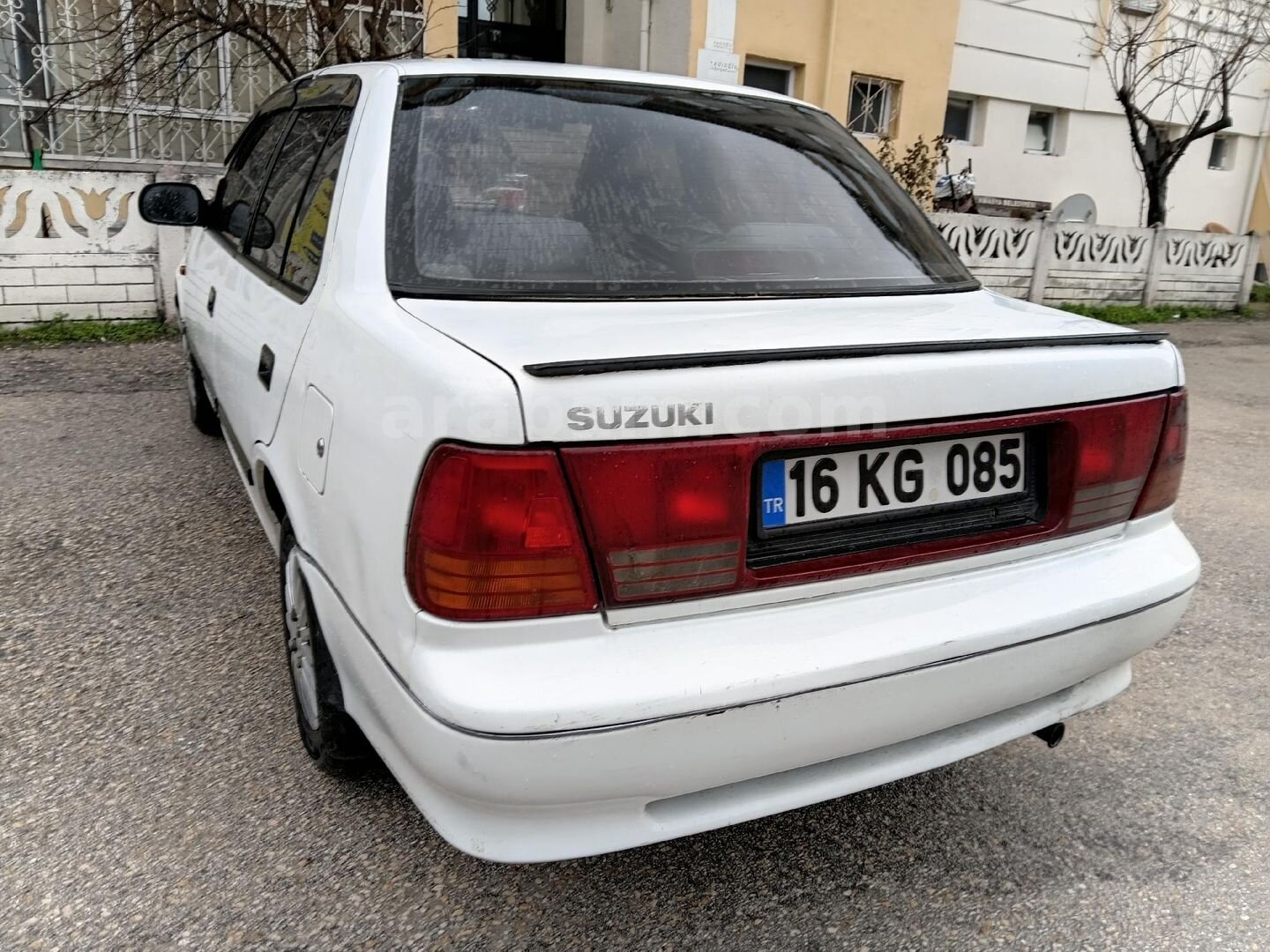Sahibinden Suzuki Swift 1.3 GLS 1998 Model Amasya 300.000 km Beyaz 7