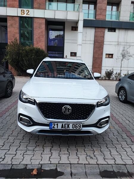 Sahibinden MG HS 1.5 T-GDI Luxury 2023