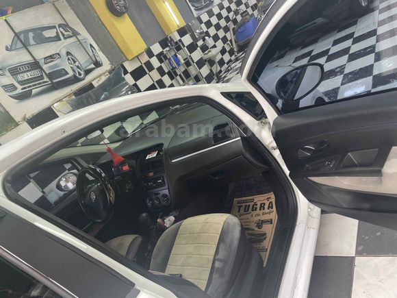 Sahibinden Fiat Linea 1.3 Multijet Active Plus 2013 Model 