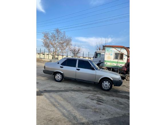 Sahibinden Tofaş Şahin 1.6 ie 2001 Model  200.000 km Gri (Gümüş)