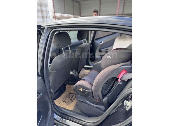 Sahibinden Opel Astra 1.6 Enjoy Plus 2012 Model  155.000 km Siyah