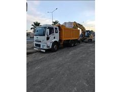 Ford corgo 2524 2006 model