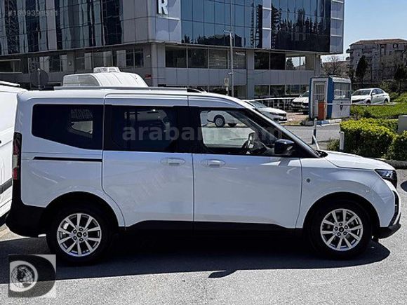 DİCLE'den 2025 COURİER HAYALET EKRAN GERİ GÖRÜŞ KREDİ+TAKAS İLE