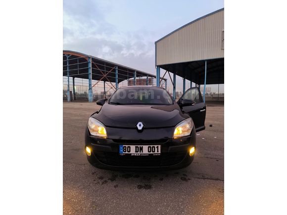 Sahibinden Renault Megane 1.5 dCi Dynamique 2011 Model