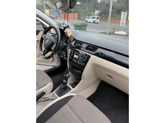 Sahibinden Skoda Rapid 1.4 TDI GreenTec Style 2016 Model 