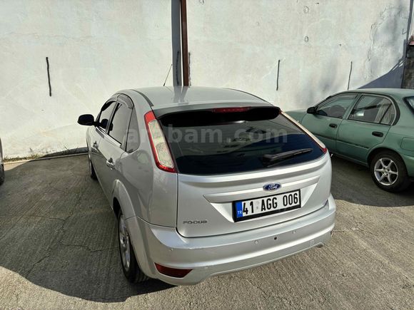 Sahibinden Ford Focus 1.6 Collection 2010 Model Kocaeli