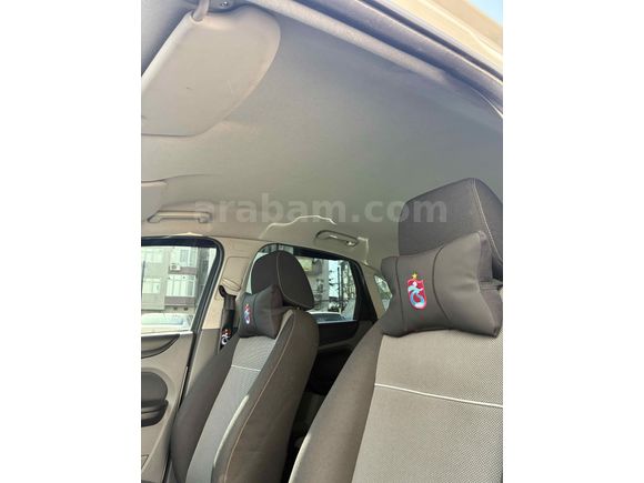 Sahibinden Ford Focus 1.6 Collection 2010 Model Kocaeli