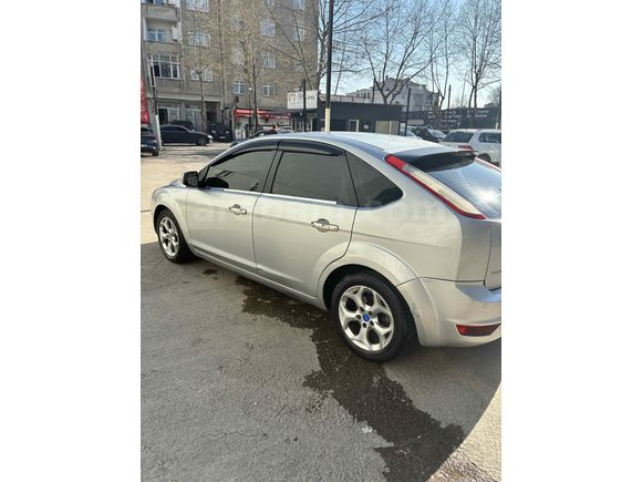 Sahibinden Ford Focus 1.6 Collection 2010 Model Kocaeli