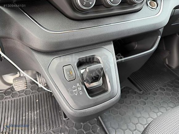 2026 ÇIKIŞLI TRAFİC OTOMATİK VİTES HEMEN TESLİM %20 FATURALI