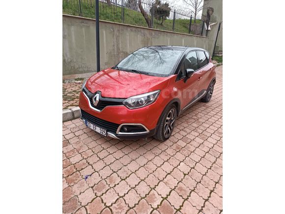 Sahibinden Renault Captur 1.5 dCi Outdoor 2014 Model  161.950 km Kırmızı çift renk 