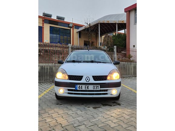 Değişensiz Renault Clio 1.4 Authentique 2003 Model