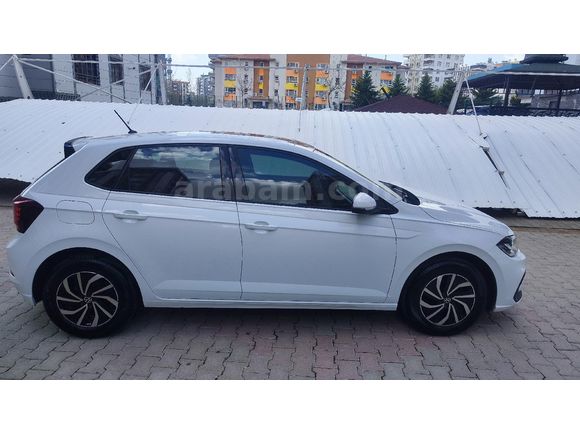 MEMURDAN TEMİZ CAM TAVANLI POLO
