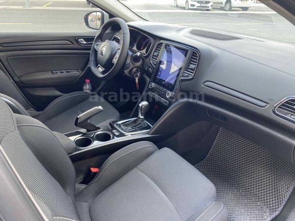 Sahibinden Renault Megane 1.3 TCe Joy 2020 Model 