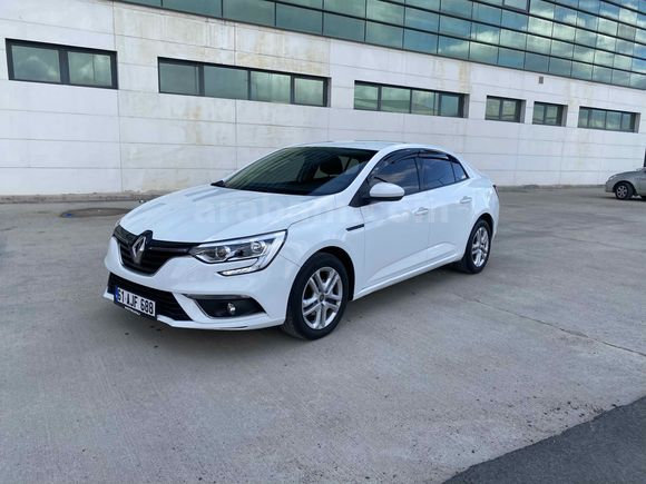 Sahibinden Renault Megane 1.3 TCe Joy 2020 Model 