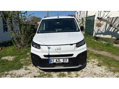 Sahibinden Fiat Doblo Combi 1.5 BlueHDi Premio 2025 Model 
