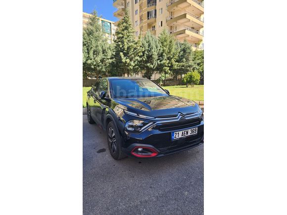 İlk sahibi kamu personelinden Citroen C4 X 1.2 PureTech Shine 2023 Model 