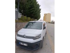 Sahibinden Citroen Berlingo 1.5 BlueHDI 2023 Model 