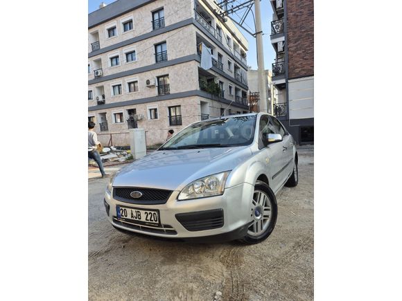 Sahibinden Ford Focus 1.6 TDCi Trend 2005 Model
