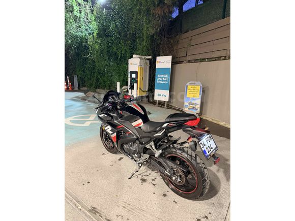 Araba alacağım için satılıktır 
2000KM Sahibinden RKS M250 