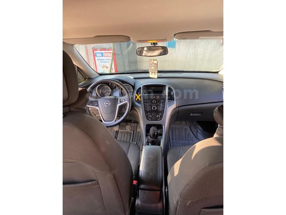 Sahibinden Opel Astra 1.3 CDTI Edition 2012 Model pazarlık payı vardır