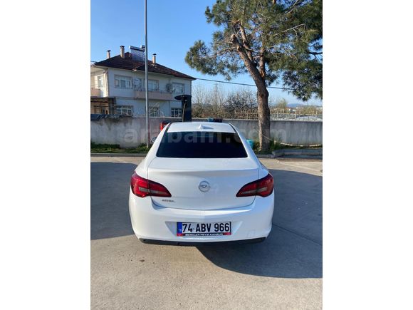 Sahibinden Opel Astra 1.3 CDTI Edition 2012 Model pazarlık payı vardır