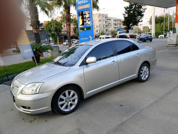 Sahibinden Toyota Avensis 2.0 Elegant 2006 Model