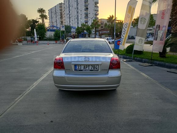 Sahibinden Toyota Avensis 2.0 Elegant 2006 Model
