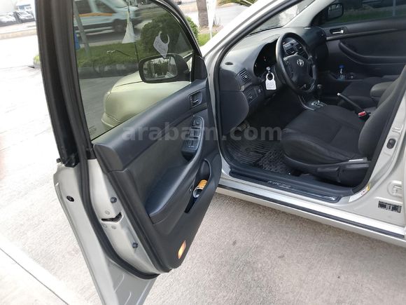 Sahibinden Toyota Avensis 2.0 Elegant 2006 Model
