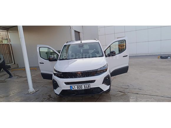 Sahibinden Peugeot Rifter 1.5 BlueHDI Allure 2025 Model Kocaeli