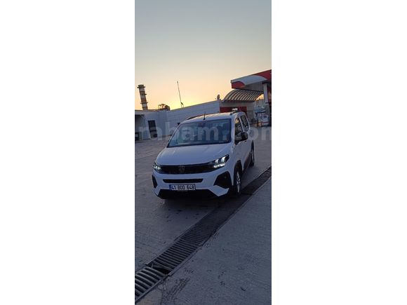Sahibinden Peugeot Rifter 1.5 BlueHDI Allure 2025 Model Kocaeli