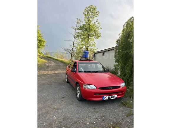 Sanroff nadir bulunanlardan Sahibinden Ford  1.6 CLX 1997 Model 