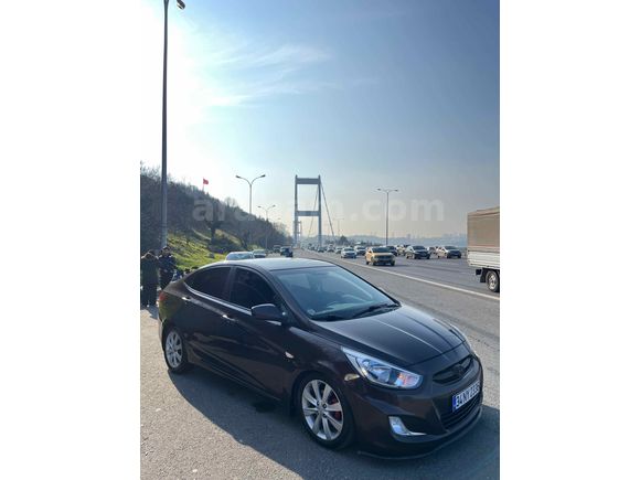 Sahibinden Hyundai Accent Blue 1.6 CRDI Mode Plus 2015 Model 