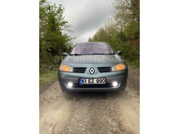 Sahibinden Renault Megane 1.5 dCi Dynamique 2005 Model değişen yok orijinal motor yapılmış (05368545820 